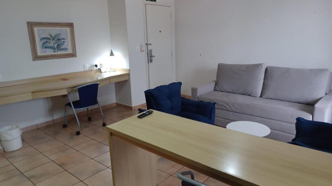Flat Completo No Centro De Araxa - 901 Apartment Exterior photo